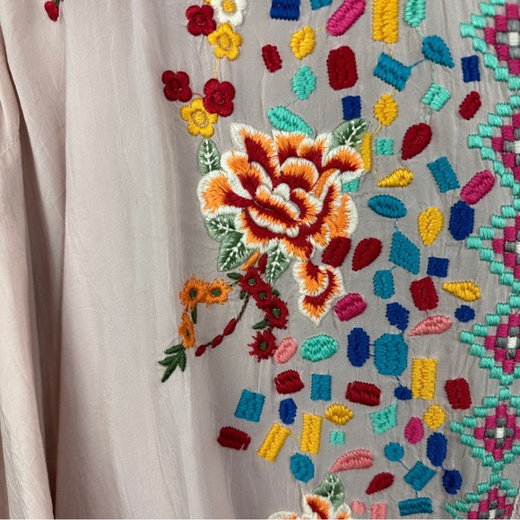 Johnny Was light pink size medium 1/2 button down blouse floral embroidered - Picture 5 of 7